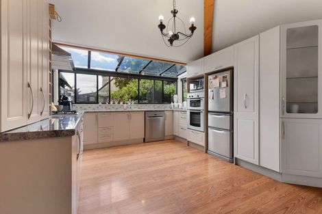 Photo of property in 11 Bayfair Drive, Mount Maunganui, 3116