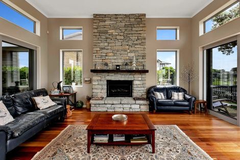 Photo of property in 5 Lanyard Place, One Tree Point, 0118