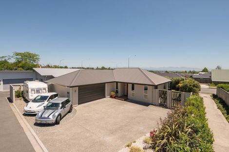 Photo of property in 18 Melfield Place, Richmond, 7020