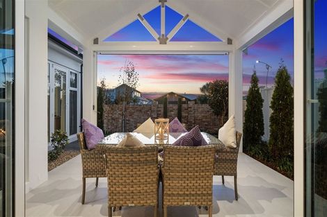 Photo of property in 5 Mollisia Lane, Papamoa Beach, Papamoa, 3118