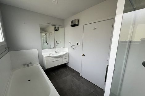 Photo of property in 2/11a Leinster Road, Merivale, Christchurch, 8014