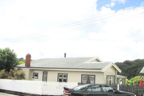 Photo of property in 25 Rue Benoit, Akaroa, 7520