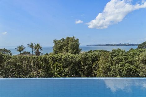 Photo of property in 36a Glenelg Road, Red Beach, 0932