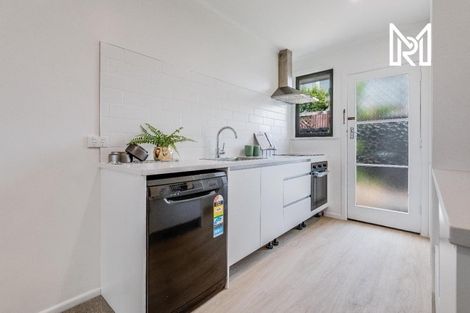 Photo of property in 2/43 Cameron Road, Hamilton East, Hamilton, 3216