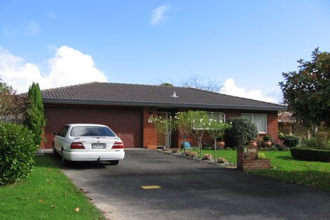 Photo of property in 14 Vanderbilt Parade, Albany, Auckland, 0632