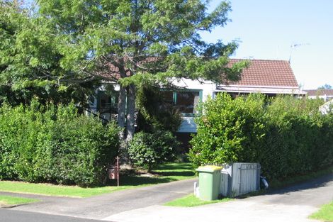 Photo of property in 32 Marendellas Drive, Bucklands Beach, Auckland, 2014