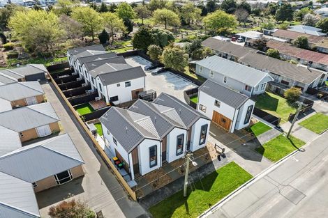 Photo of property in 4/21 Fairfield Avenue, Addington, Christchurch, 8024