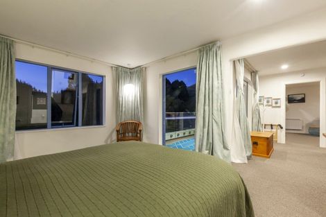 Photo of property in 105 Waterfall Road, Paraparaumu, 5032