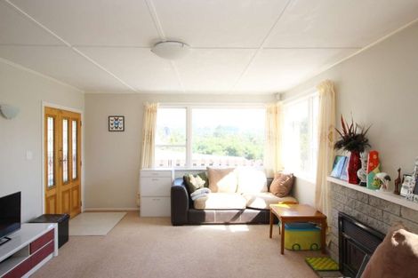 Photo of property in 65 Beazley Avenue, Paparangi, Wellington, 6037