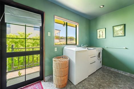 Photo of property in 6 Athenry Road, Bridge Hill, Alexandra, 9320