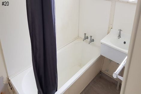 Photo of property in 20-22 Sievers Grove, Cannons Creek, Porirua, 5024