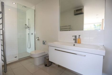 Photo of property in 10 Holly Road, St Albans, Christchurch, 8014