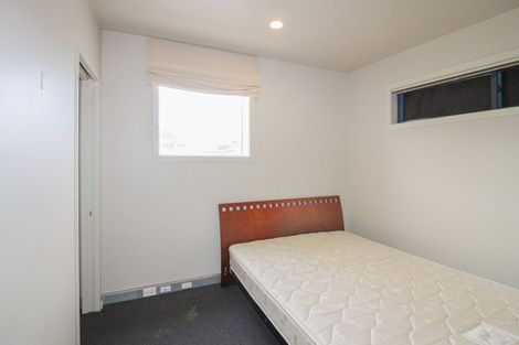 Photo of property in Atrium Towers, 8f/154 The Terrace, Wellington Central, Wellington, 6011