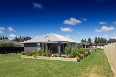 Photo of property in 8 Camrose Avenue, Methven, 7730