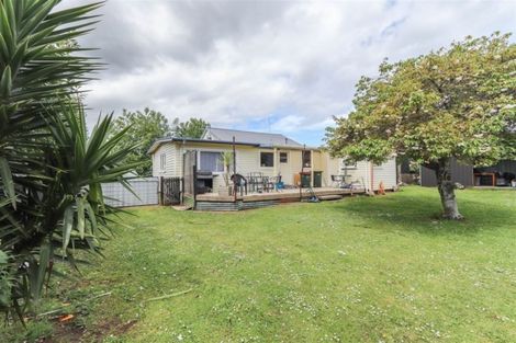 Photo of property in 14 Richmond Street, Inglewood, 4330