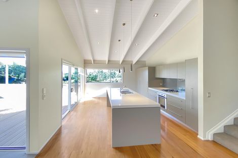 Photo of property in 22 Alderton Drive, Kerikeri, 0230