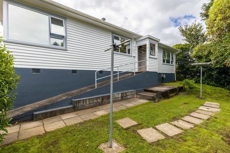 Photo of property in 136a Seaview Road, Westown, New Plymouth, 4310