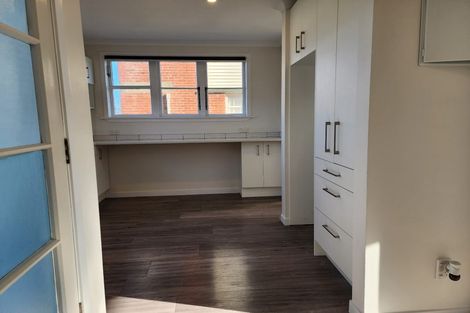 Photo of property in 217 Knights Road, Hutt Central, Lower Hutt, 5011