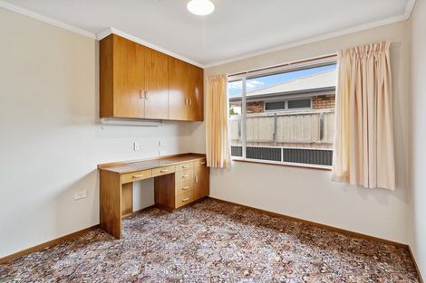 Photo of property in 19 Timaru Road, Waimate, 7924