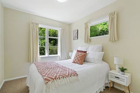 Photo of property in 546 Stokes Valley Road, Stokes Valley, Lower Hutt, 5019