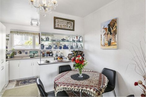 Photo of property in 2/135 Epuni Street, Epuni, Lower Hutt, 5011