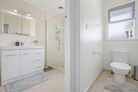 Photo of property in 17 Byron Street, Leamington, Cambridge, 3432