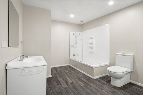 Photo of property in 76 South Road, The Glen, Dunedin, 9011