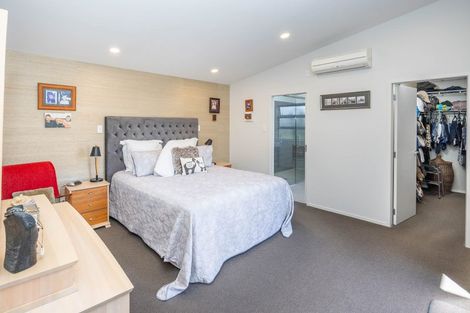 Photo of property in 19 Shalimar Place, Huntington, Hamilton, 3210