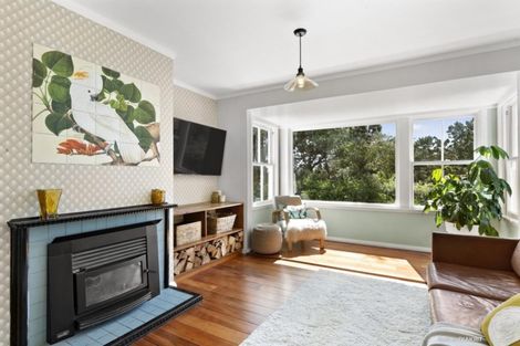 Photo of property in 96 Sidlaw Street, Strathmore Park, Wellington, 6022