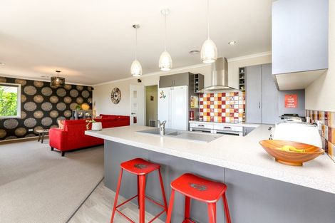 Photo of property in 86 Karamea Street, Whalers Gate, New Plymouth, 4310