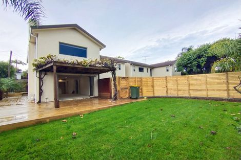 Photo of property in 123a Nile Road, Milford, Auckland, 0620