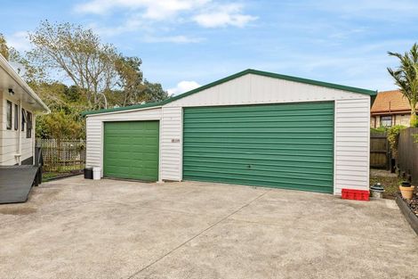 Photo of property in 43 Stevenson Road, Clarks Beach, 2122