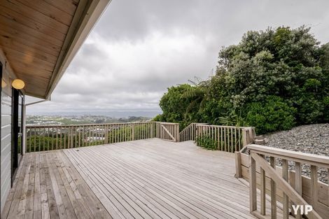 Photo of property in 60 Nalanda Crescent, Broadmeadows, Wellington, 6035