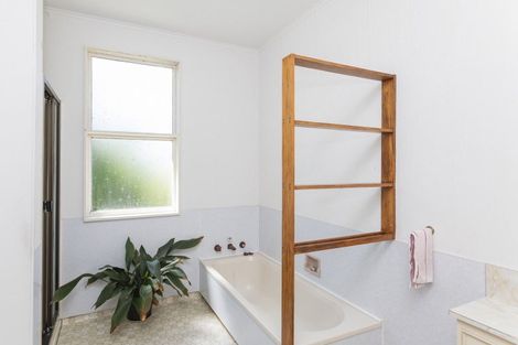 Photo of property in 16 Clarence Street, Te Hapara, Gisborne, 4010
