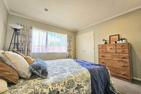 Photo of property in 8f Blennerville Close, Marton, 4710