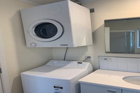 Photo of property in 18 Kaikoura Street, Maupuia, Wellington, 6022