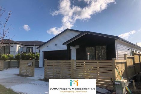 Photo of property in 64 Schoolside Road, Kumeu, 0810