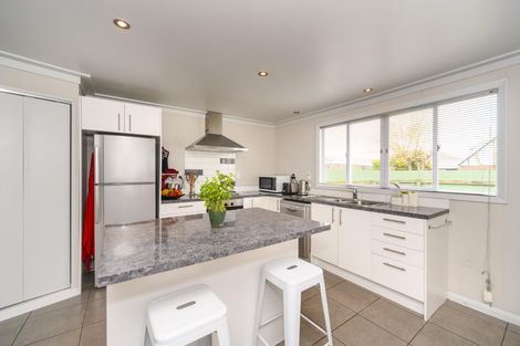 Photo of property in 126 Heretaunga Street, Palmerston North, 4414