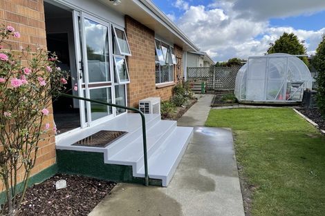 Photo of property in 80 Albert Street, Winton, 9720