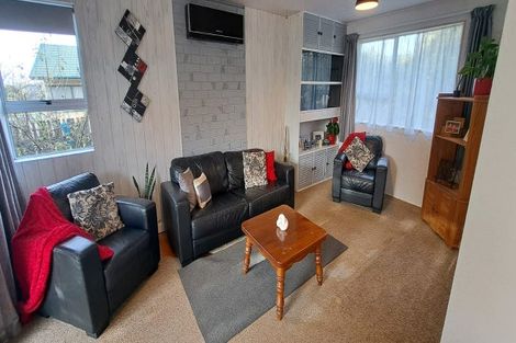 Photo of property in 3 Adkin Avenue, Levin, 5510