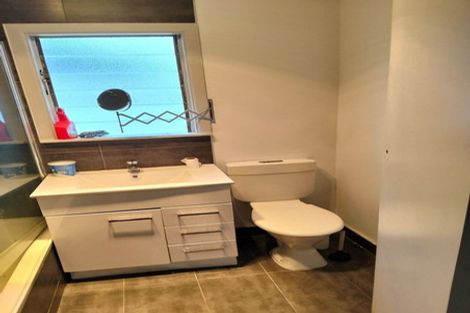 Photo of property in 1/450 Great South Road, Opaheke, Papakura, 2113