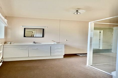 Photo of property in 4 Allman Drive, Coromandel, 3506