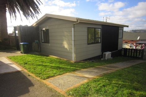 Photo of property in 5a Ron Parlane Place, Titahi Bay, Porirua, 5022