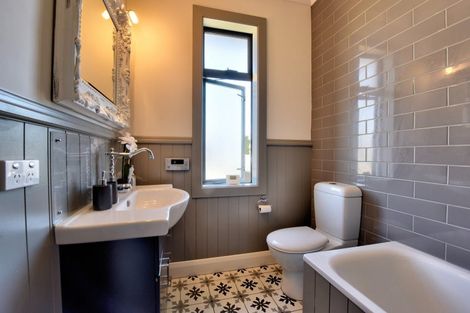 Photo of property in 6 Charlton Road, Gore, 9710