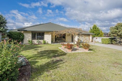 Photo of property in 23 Leanne Way, Waikanae Beach, Waikanae, 5036