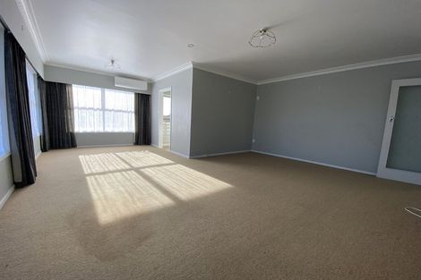 Photo of property in 1/27 Corunna Road, Milford, Auckland, 0620