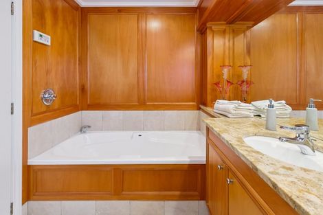 Photo of property in 3/22 Oriental Terrace, Oriental Bay, Wellington, 6011