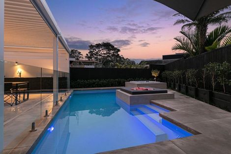 Photo of property in 30a Kingfisher Grove, Greenhithe, Auckland, 0632