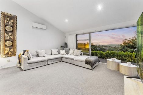 Photo of property in 4 Hillford Place, Welcome Bay, Tauranga, 3175