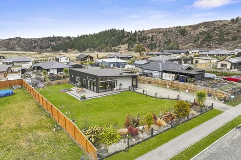 Photo of property in Luggate Park, 3 Cooper Crescent, Luggate, Cromwell, 9383